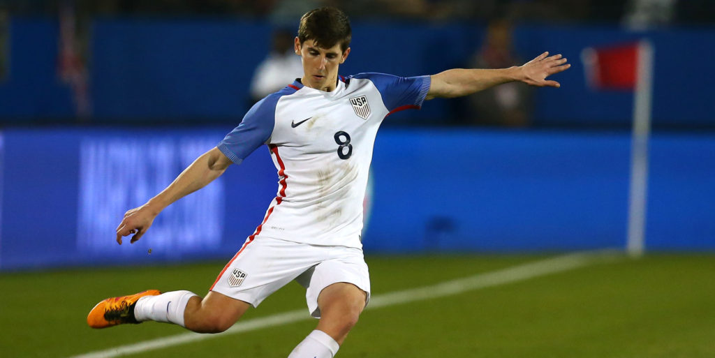 Hyndman stars on first start for ‘Gers