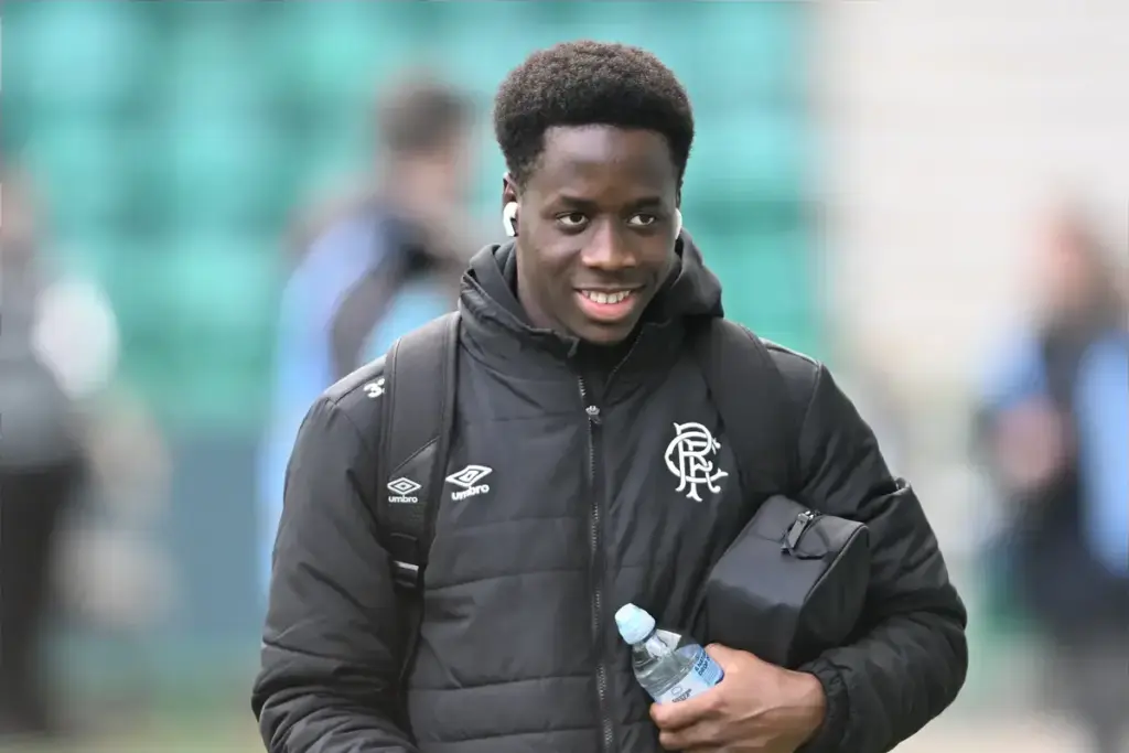 From refusal to commitment: Rangers Djeidi Gassama finally chooses Mauritania
