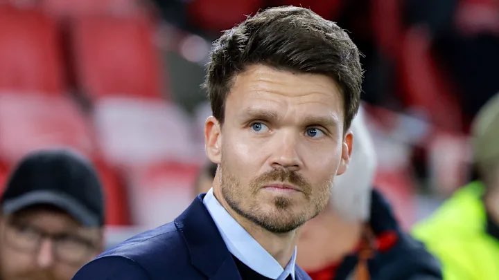 Rangers head coach Danny Rohl / Danny Rohl details Rangers dressing room promise, but there’s a massive problem.
