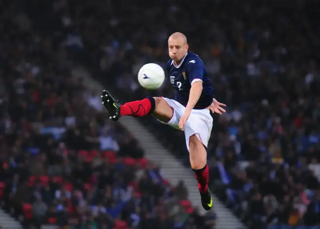 Alan Hutton reveals his strong stance on James Tavernier’s Rangers dilemma