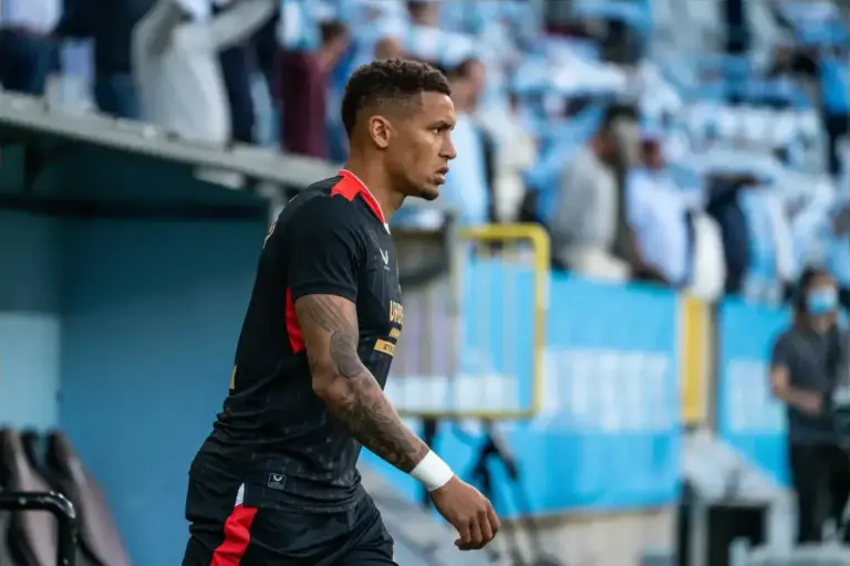 Rangers FC news today: Rangers already set for James Tavernier replacement, Ex-Ibrox midfielder tipped for Celtic job and more – April 23