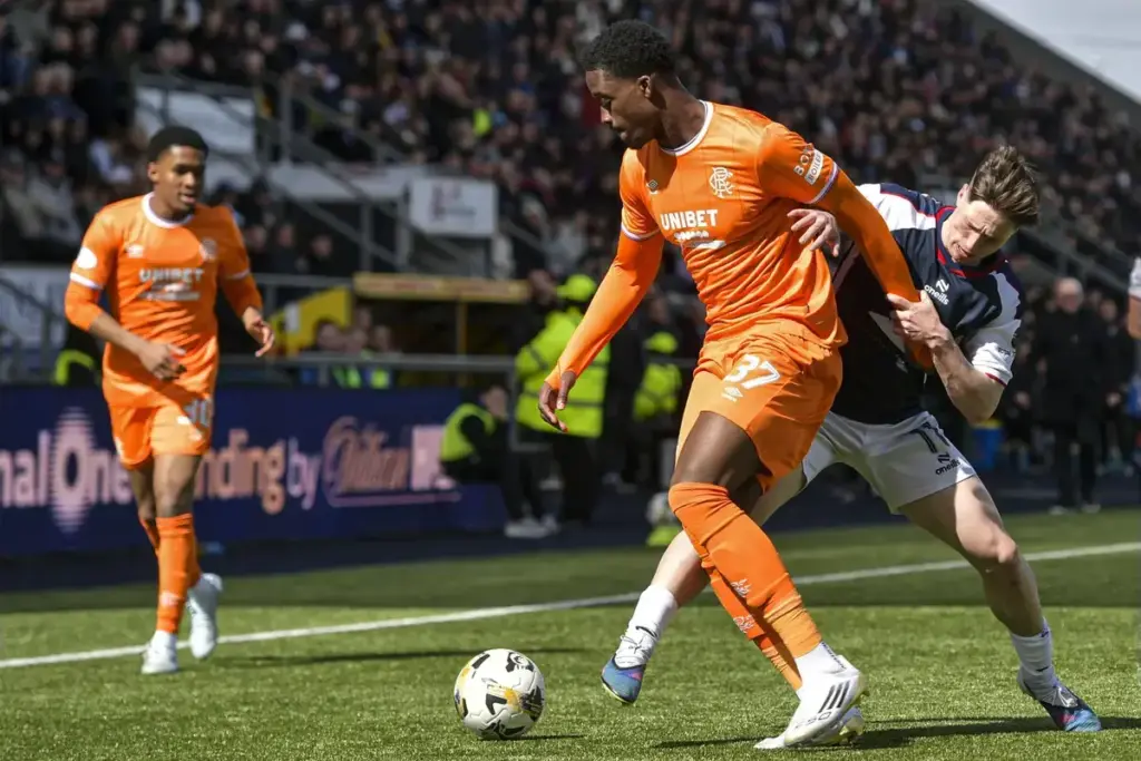 Manny Fernandez PFA accolade reflects a year like no other