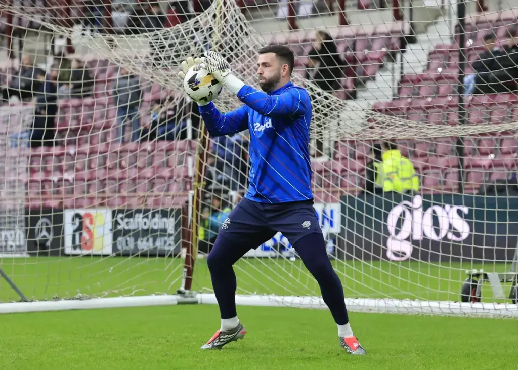 Why Liam Kelly deserves to start over Jack Butland in the Rangers goal