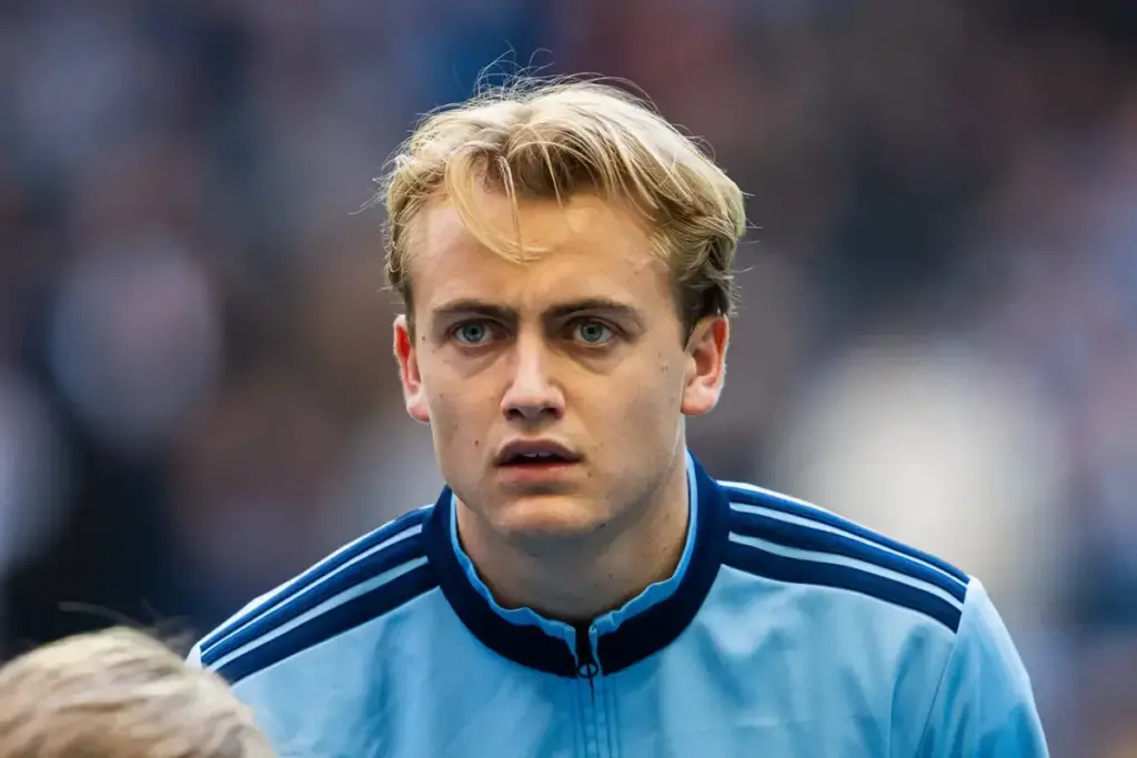 Rangers target could reject Bundesliga move as summer transfer battle develops