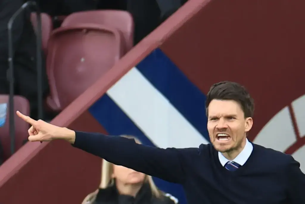 Alex McLeish reveals his thoughts on Danny Rohl as pressure mounts on Rangers boss