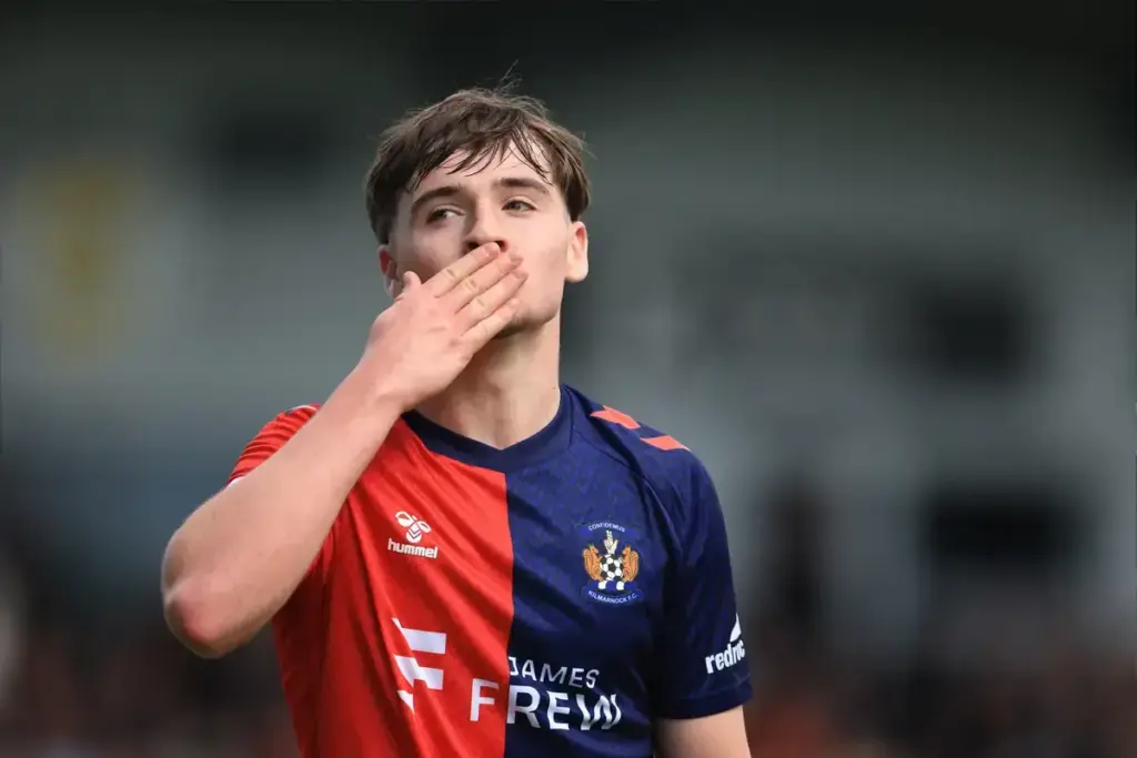 Neil McCann admits he’d “love” Findlay Curtis return to Kilmarnock after impressive loan