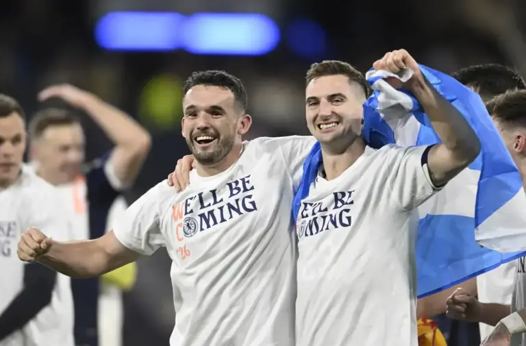 Rangers linked midfielder agrees long-term contract extension to end hopes of ‘dream’ Ibrox move