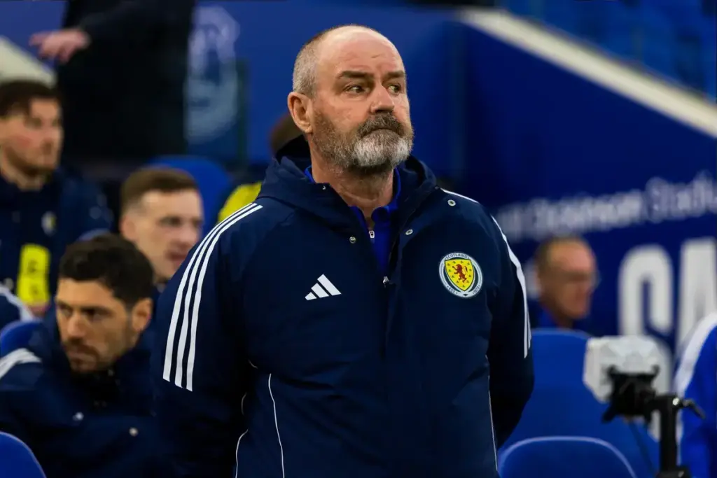 Rangers contract plan backed by Steve Clarke’s revealing comments on Scotland star