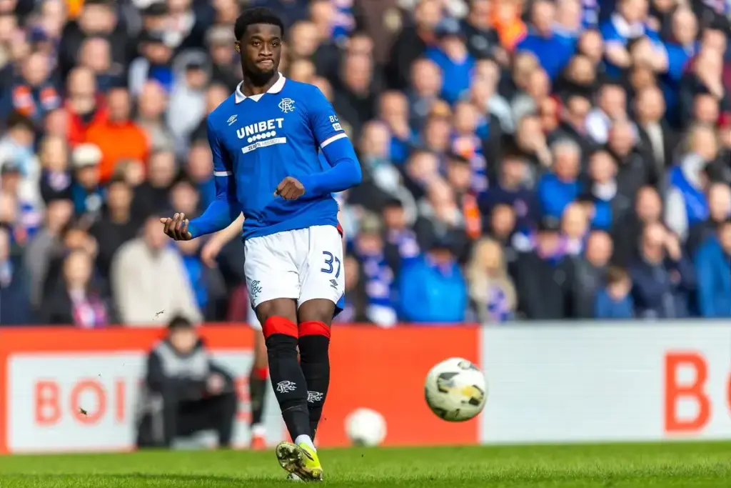 Manny Fernandez playing for Rangers
