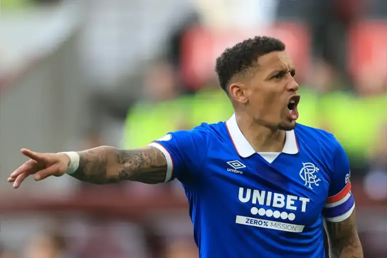 James Tavernier of Rangers shouts instructions to his team mates during the William Hill Premiership match at Tynecastle Park, Edinburgh 04/05/2026