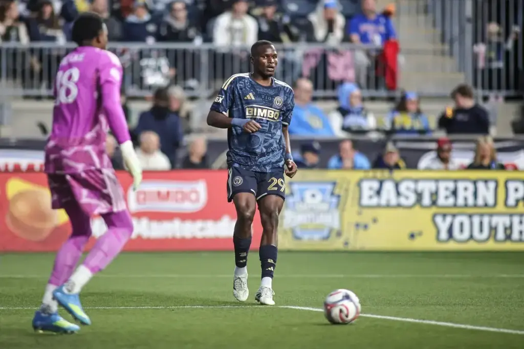 May 2, 2026, Chester, Pennsylvania, USA: Philadelphia Union defender Olwethu Makhanya (29) controls the ball at Subaru Park. (Credit Image: © Jess Stiles/ZUMA Press Wire)