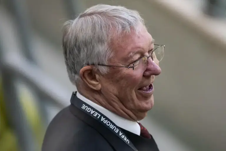 McInnes and Rangers enter into Fergie time